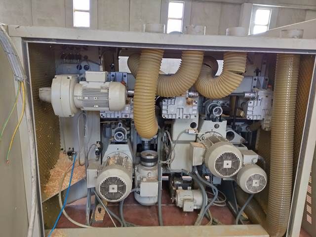 4PI602407-Caselli-Group-5-SPINDLES-MOULDER-PROFIMAT-P23E (4).jpeg